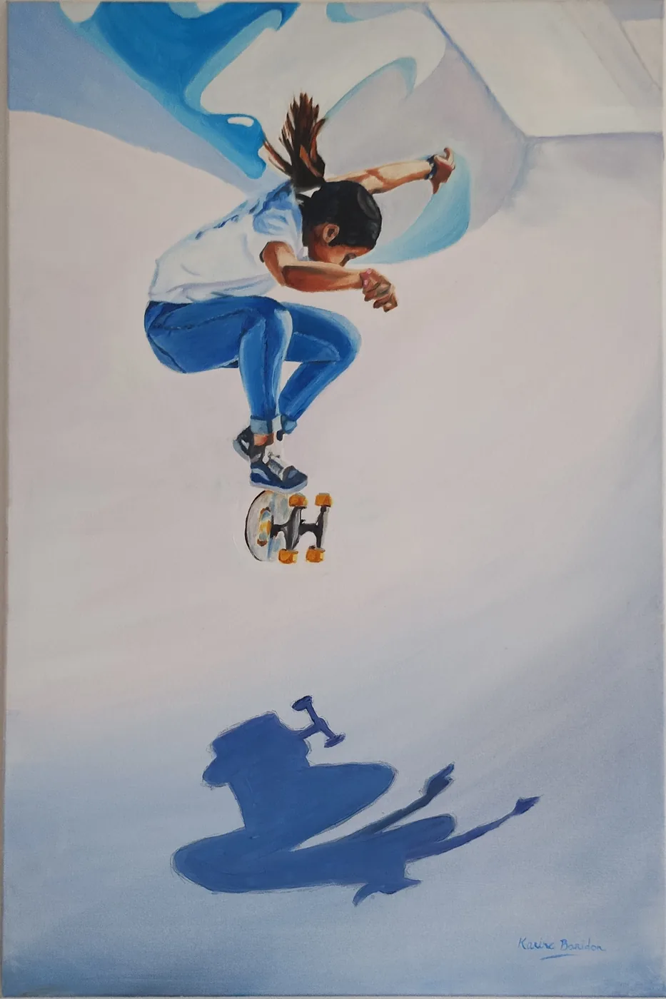Peinture de Karine Baridon : une skateuse en plein saut au-dessus d'un bowl, son ombre bleue sur le béton.